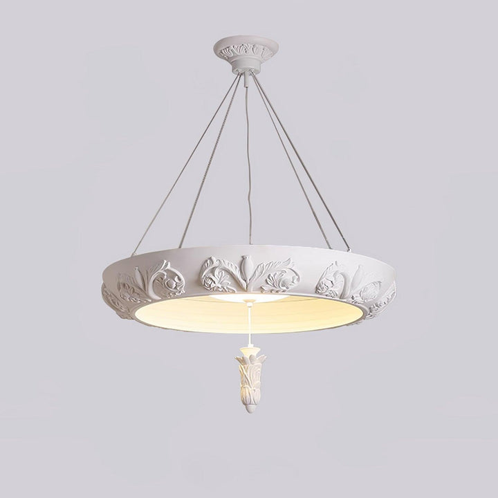 Rococo lampadario in composito di gesso e