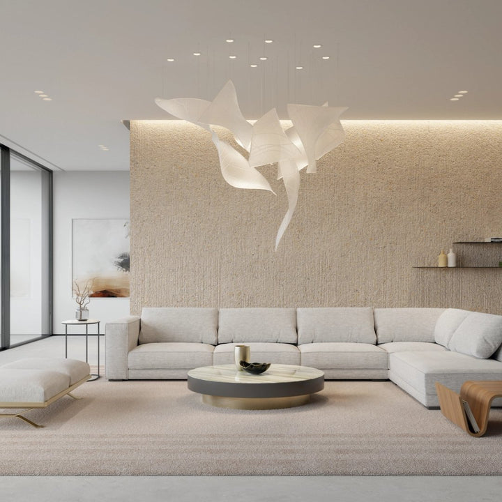 Alnoror lampada a sospensione dorata dal design scultoreo