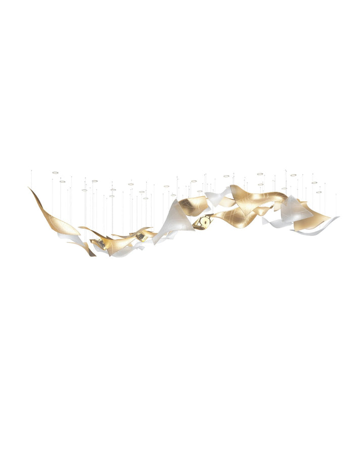 Alnoror lampada a sospensione dorata dal design scultoreo