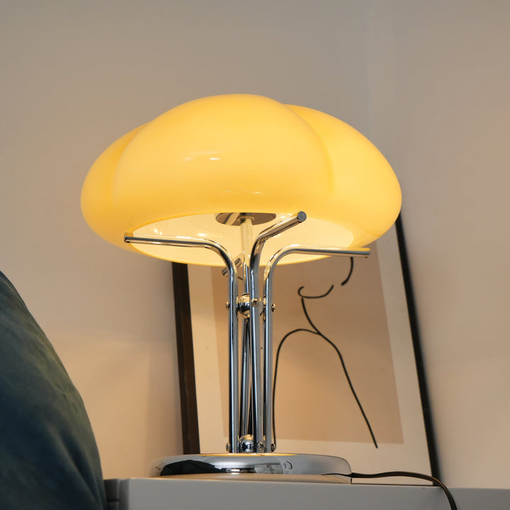 Rivenella lampada da tavolo