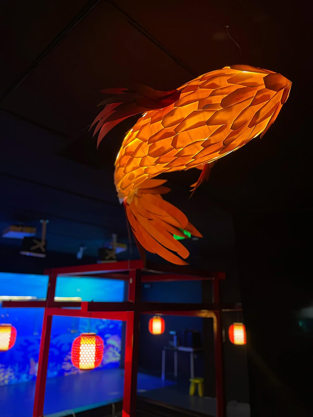 Aureline Crimson Swirl Koi lampadario