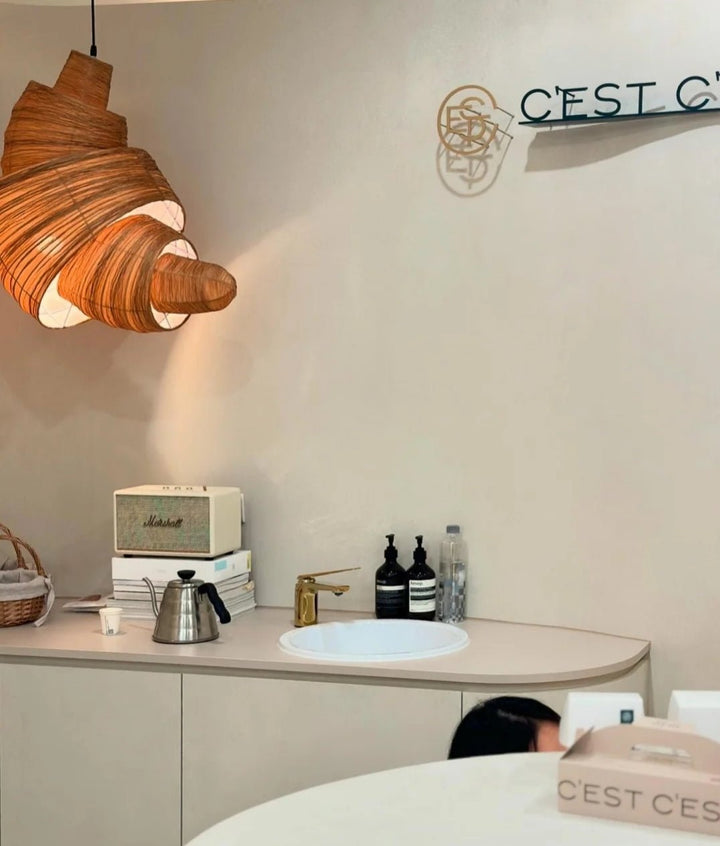 Croissant lampada a sospensione in tessuto