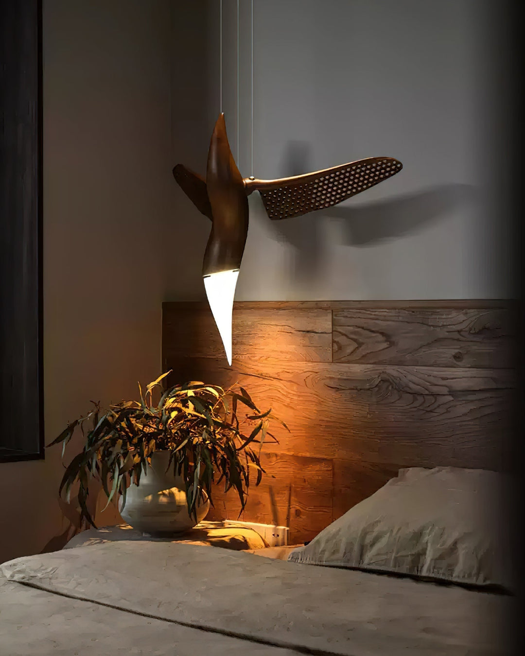 Elsilor lampada a sospensione Avian-Inspired in legno