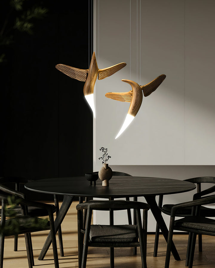 Elsilor lampada a sospensione Avian-Inspired in legno