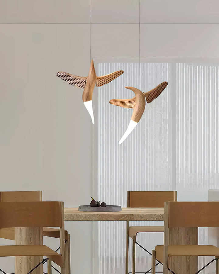 Elsilor lampada a sospensione Avian-Inspired in legno