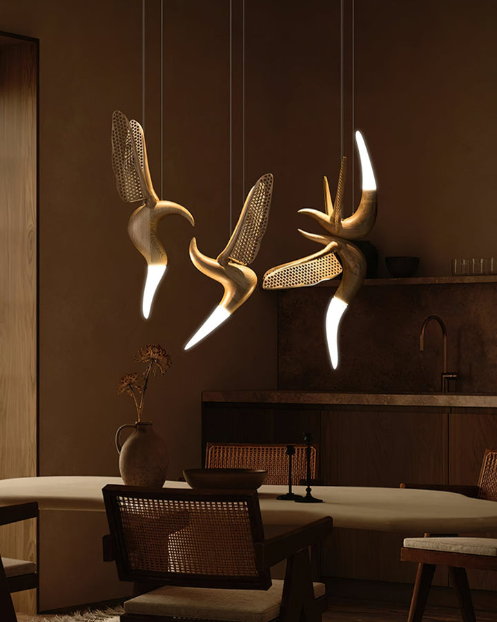 Elsilor lampada a sospensione Avian-Inspired in legno