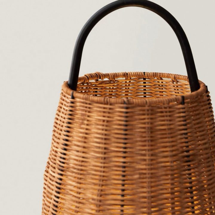 Ravora lampada da tavolo in rattan naturale stile costiero