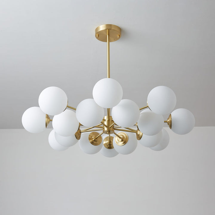 Velirora lampadario Elysium ottone sfere in vetro Smerigliato
