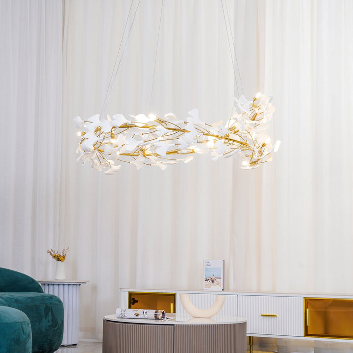 Olivia Lampadario moderno a LED dorato GinkLuxe, metallo e ceramica