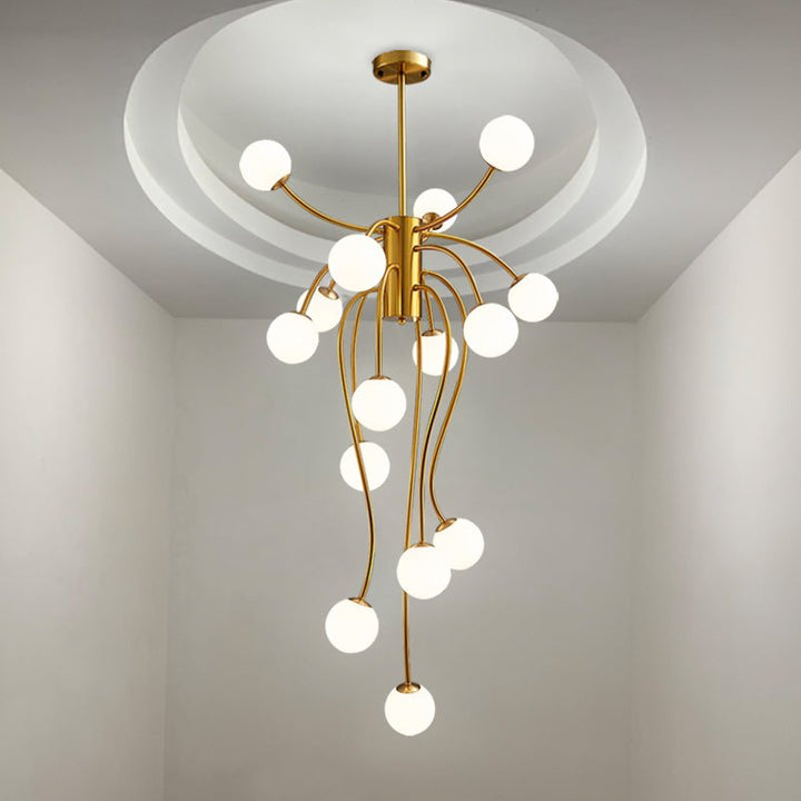 Astralyn lampadario globo in ottone