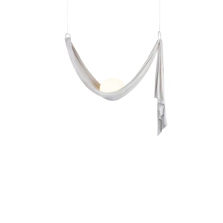 Serelia Drape Hammock lampada a sospensione