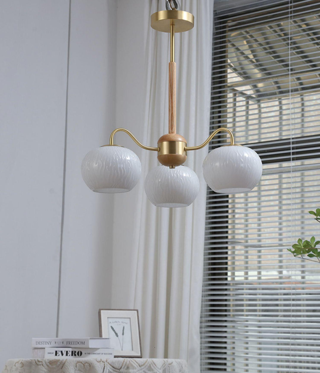 Elyra lampadario elegante in legno