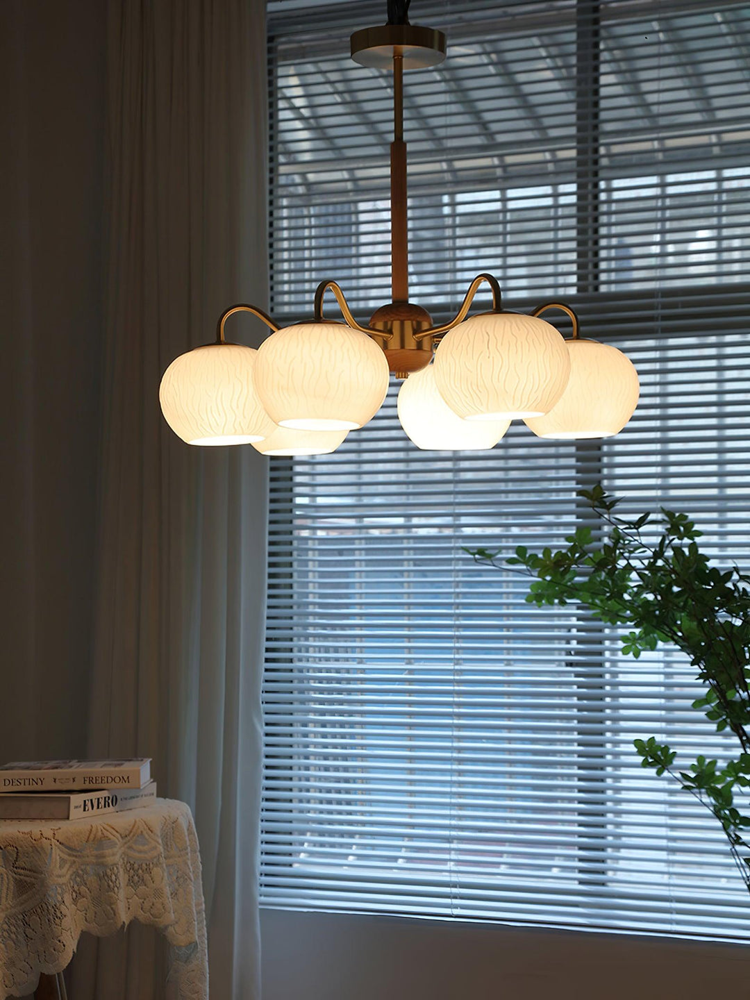 Elyra lampadario elegante in legno