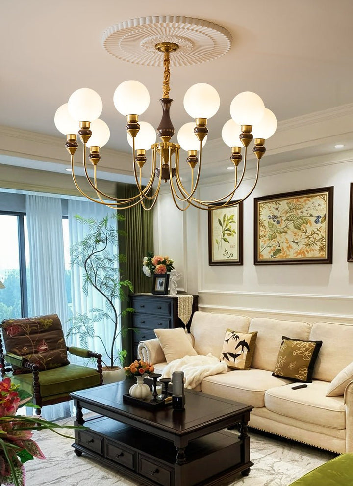 Eiruella lampadario Bracci in ottone globi in vetro Smerigliato