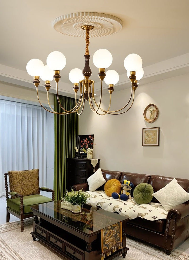 Eiruella lampadario Bracci in ottone globi in vetro Smerigliato