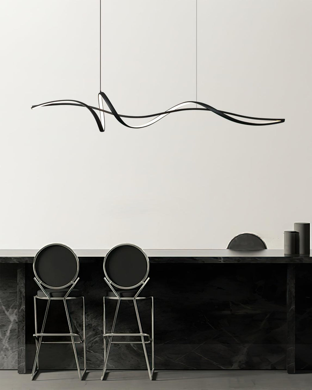 Calelina lampada a sospensione moderna in nero con LED a Forma d&