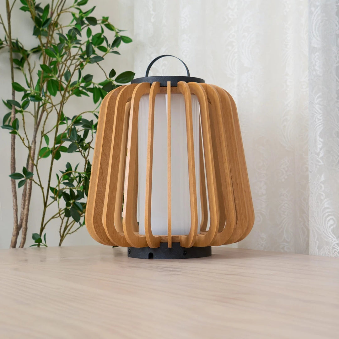 Fern lampada da tavolo