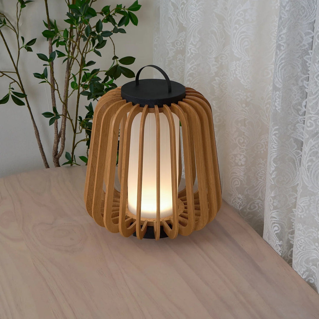 Fern lampada da tavolo