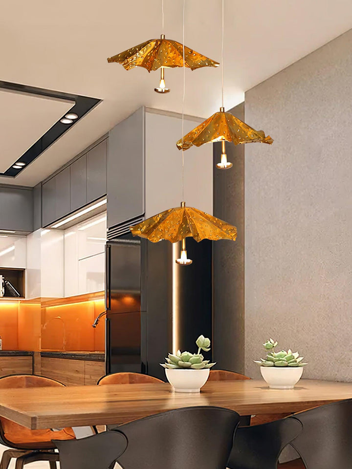 Eliora Aura Livra Leaf lampadario