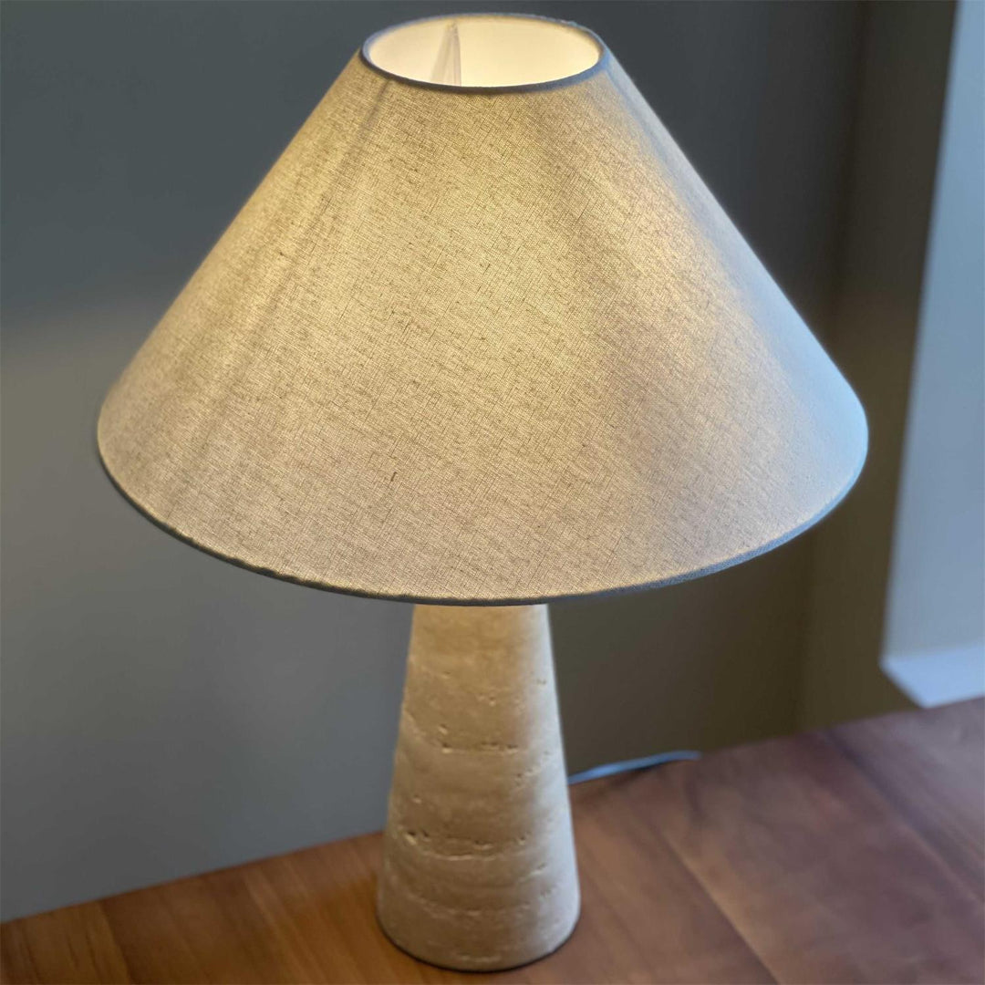 Corea lampada da tavolo