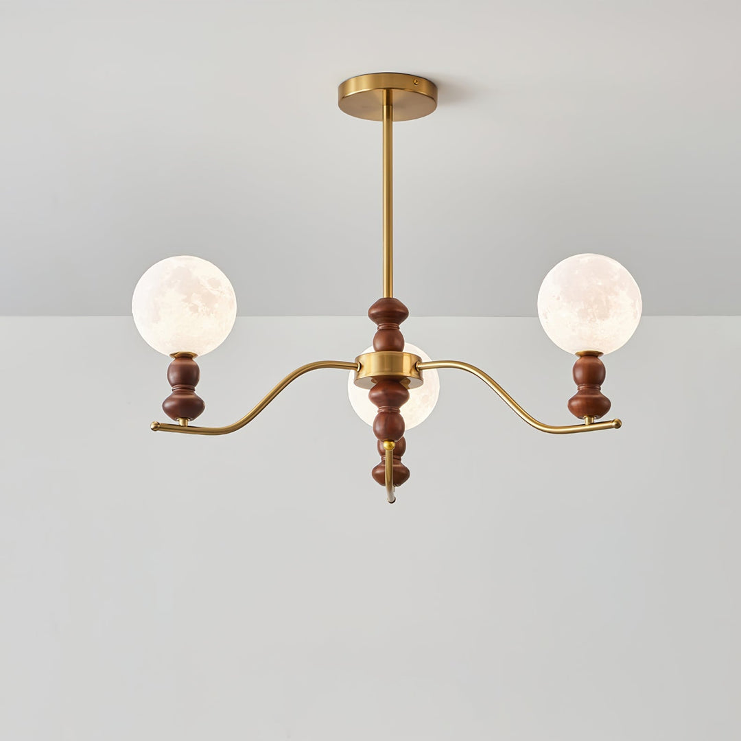 Elvivira lampadario in ottone e legno con globi Lunari Eleganti