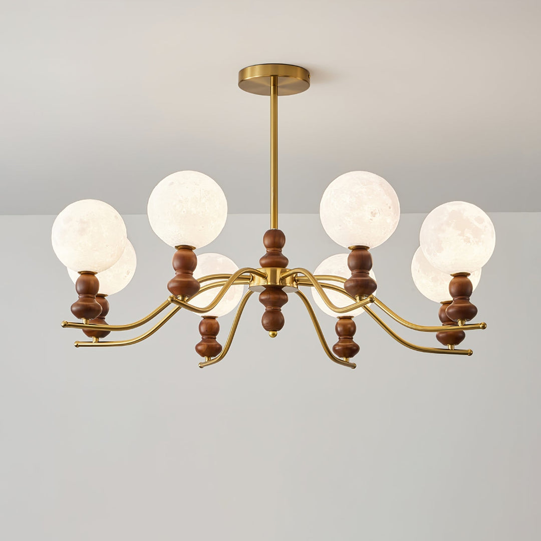 Elvivira lampadario in ottone e legno con globi Lunari Eleganti