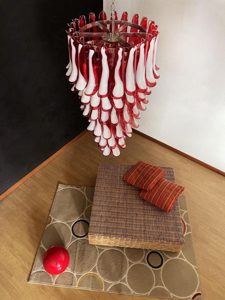 Viraisira lampadario Rosso bianco petali a Spirale Murano