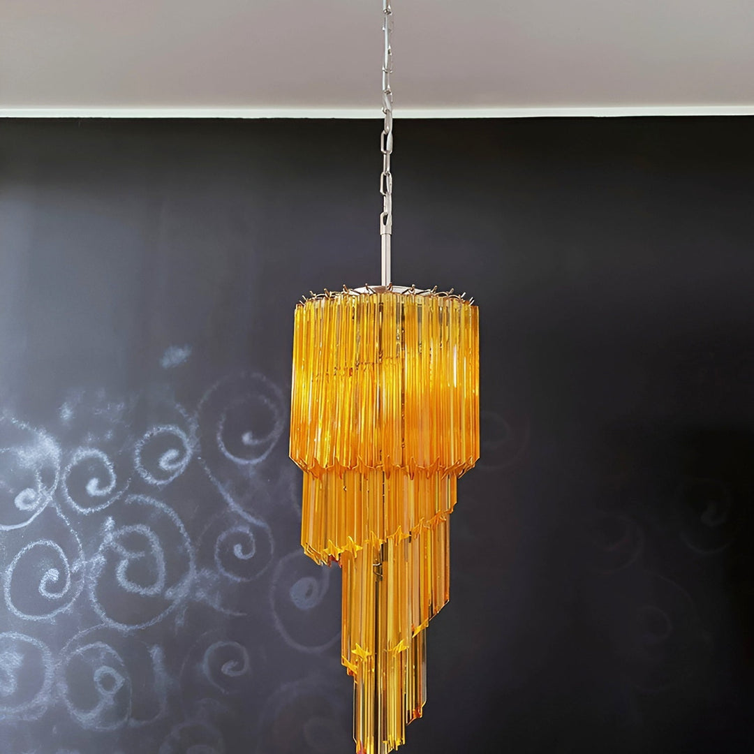 Reninelle lampadario a spirale con prismi rosa stratificati