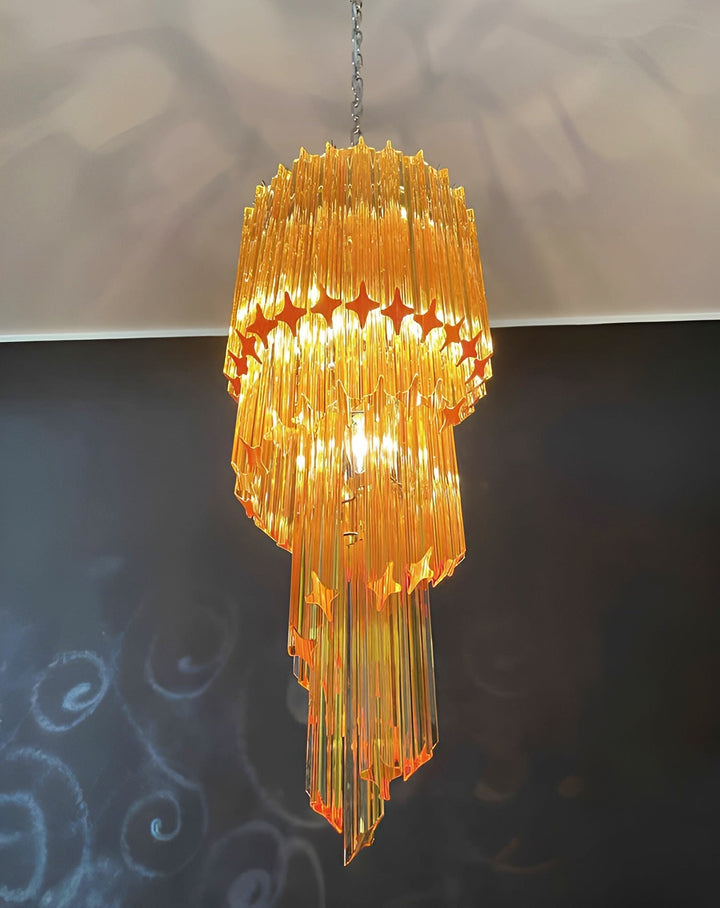Reninelle lampadario a spirale con prismi rosa stratificati