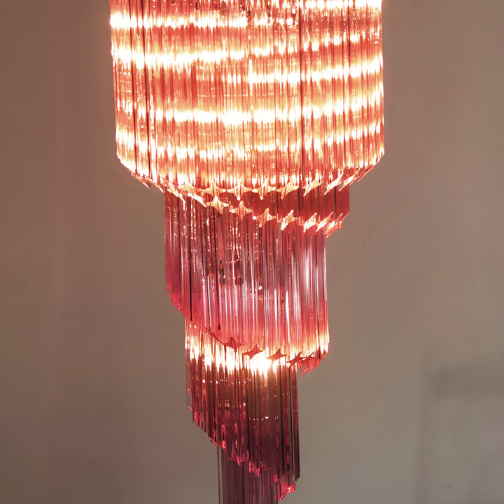 Reninelle lampadario a spirale con prismi rosa stratificati