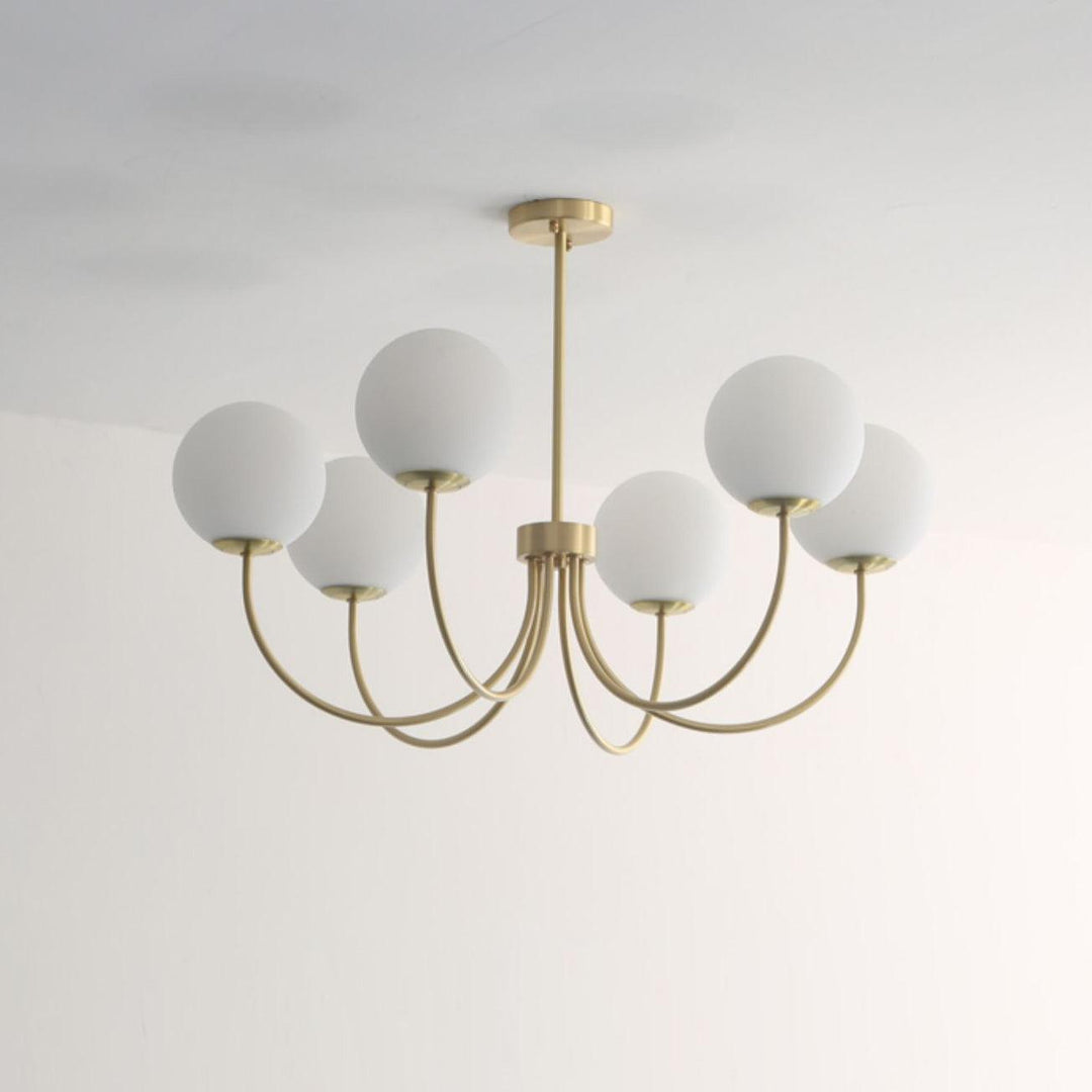 Solalissa lampadario Orillia ottone sfera Globale moderno