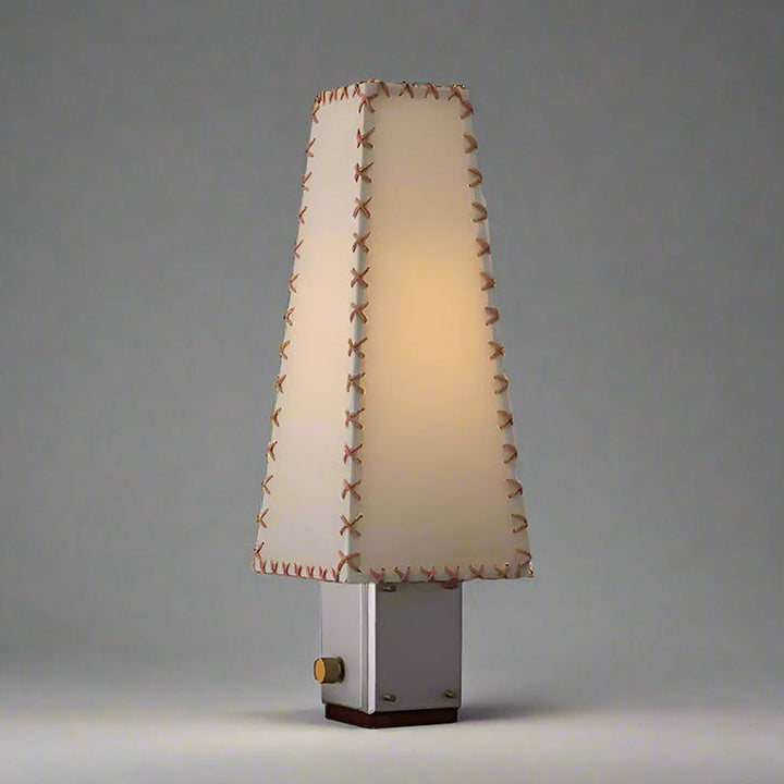 Stitcher lampada da tavolo
