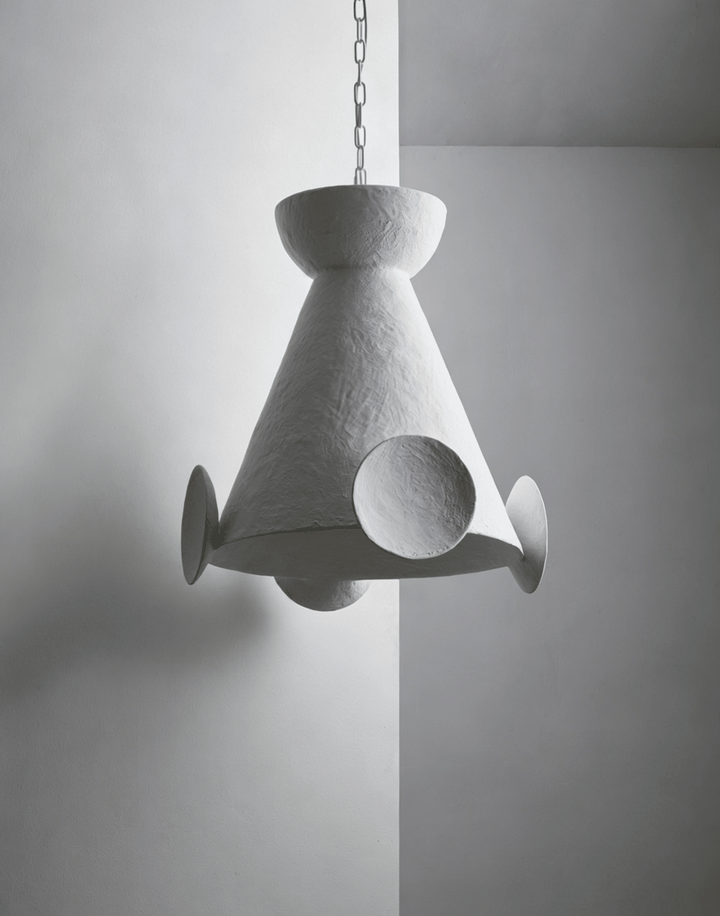 Sculptural lampada a sospensione in cono di gesso