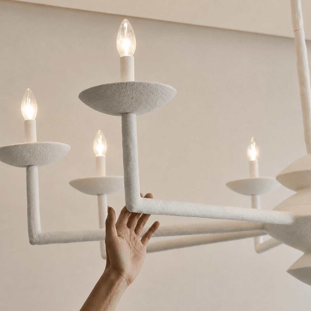 Sculptural lampadario in composito di gesso