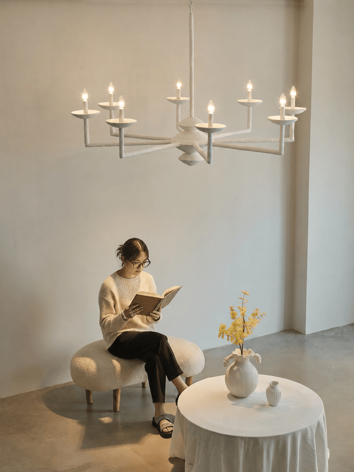 Sculptural lampadario in composito di gesso