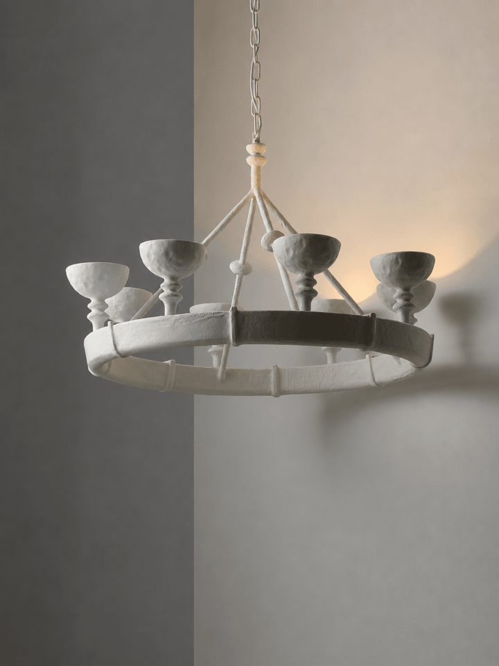 Lampadario Chalice in gesso con struttura scultorea