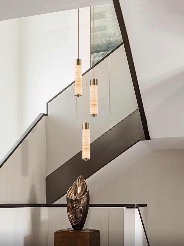 Aveneira lampadario colonna in alabastro