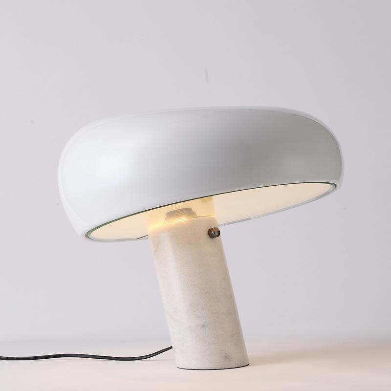 Nucleus lampada da tavolo in marmo