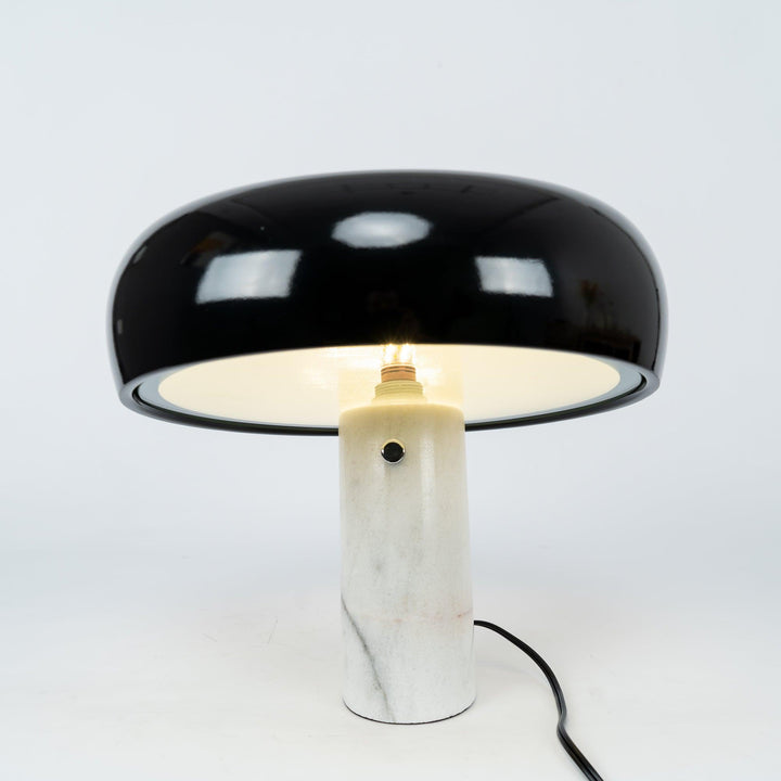 Nucleus lampada da tavolo in marmo