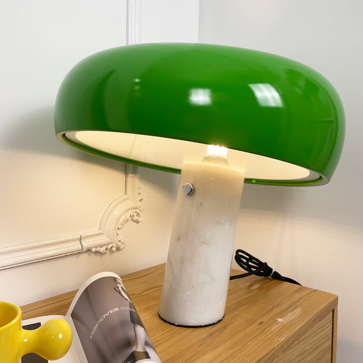 Nucleus lampada da tavolo in marmo
