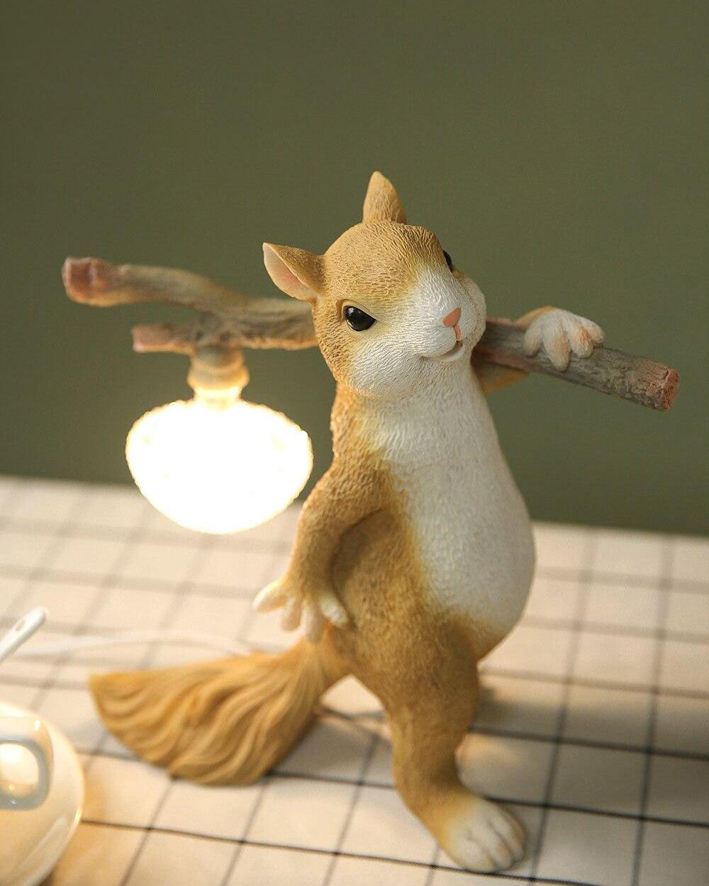 Squirrel lampada da tavolo