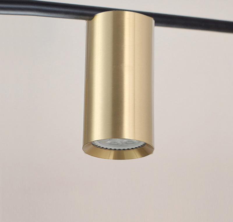 Solenelle lampadario Tribes ottone lineare Cilindrico