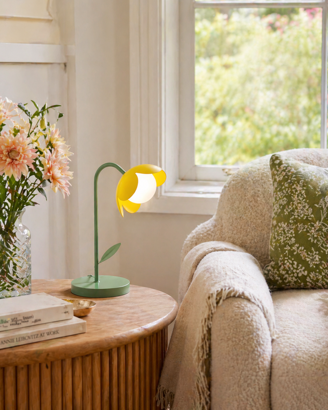 Tulip lampada da tavolo