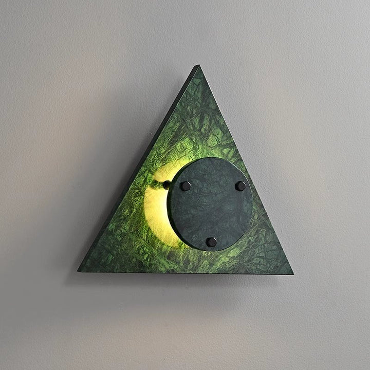 Pyramid lampada da parete in marmo rustico