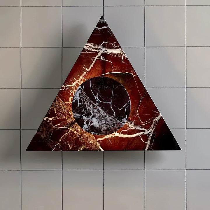 Pyramid lampada da parete in marmo rustico