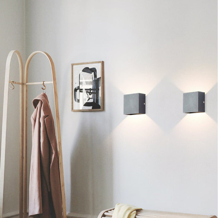 Ray Applique da Esterni Quadrato Regolabile LED